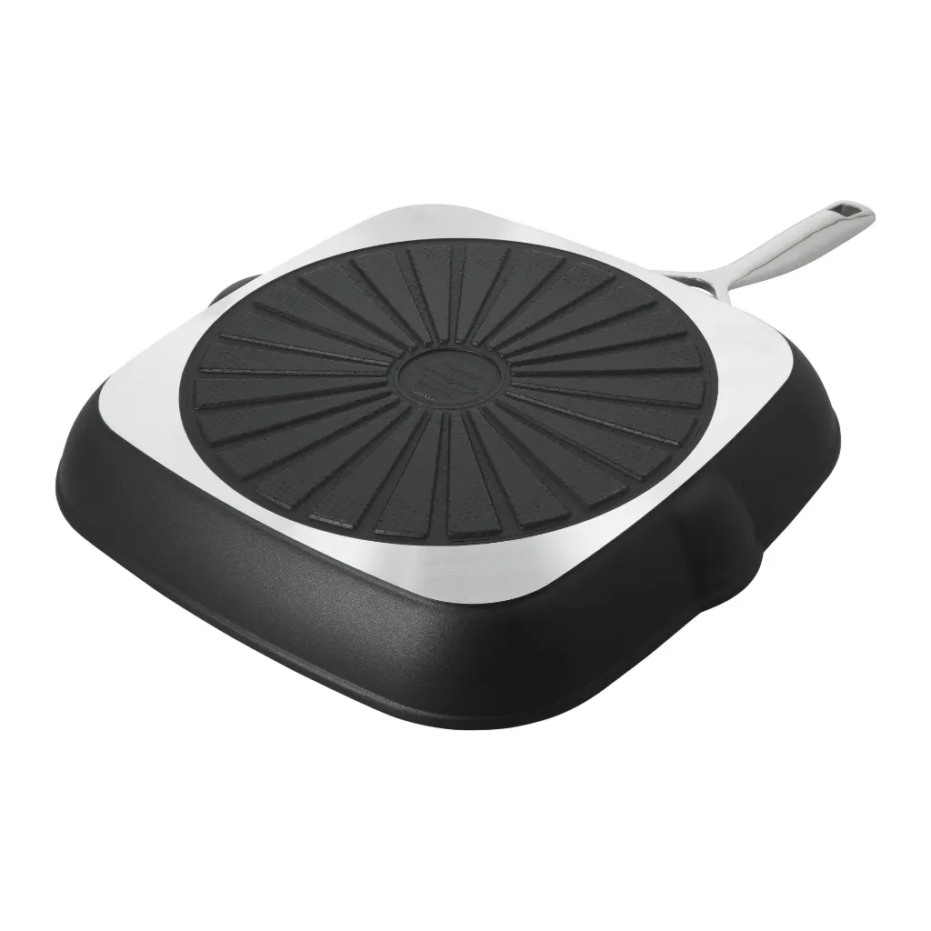 Alu_Pro_5_Ceraforce_grillpan_4_c3357b142b105219b59af395fafda4a5_1920x1920.webp