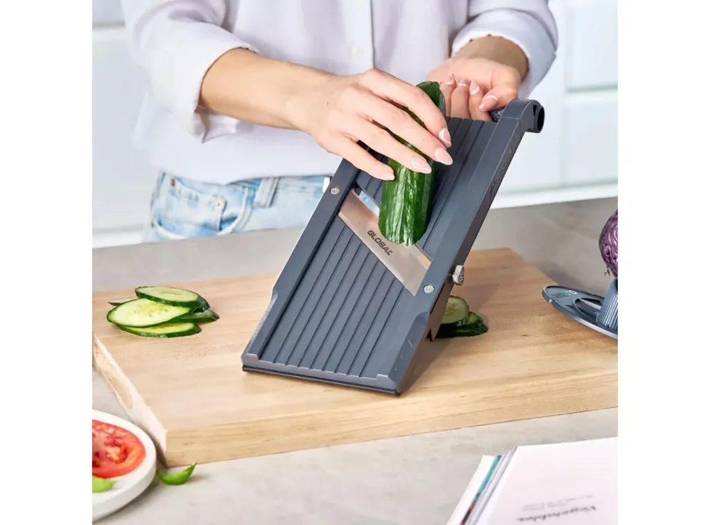 global-gsl-95-mandoline-95mm-breed-met-3-messen (4).webp