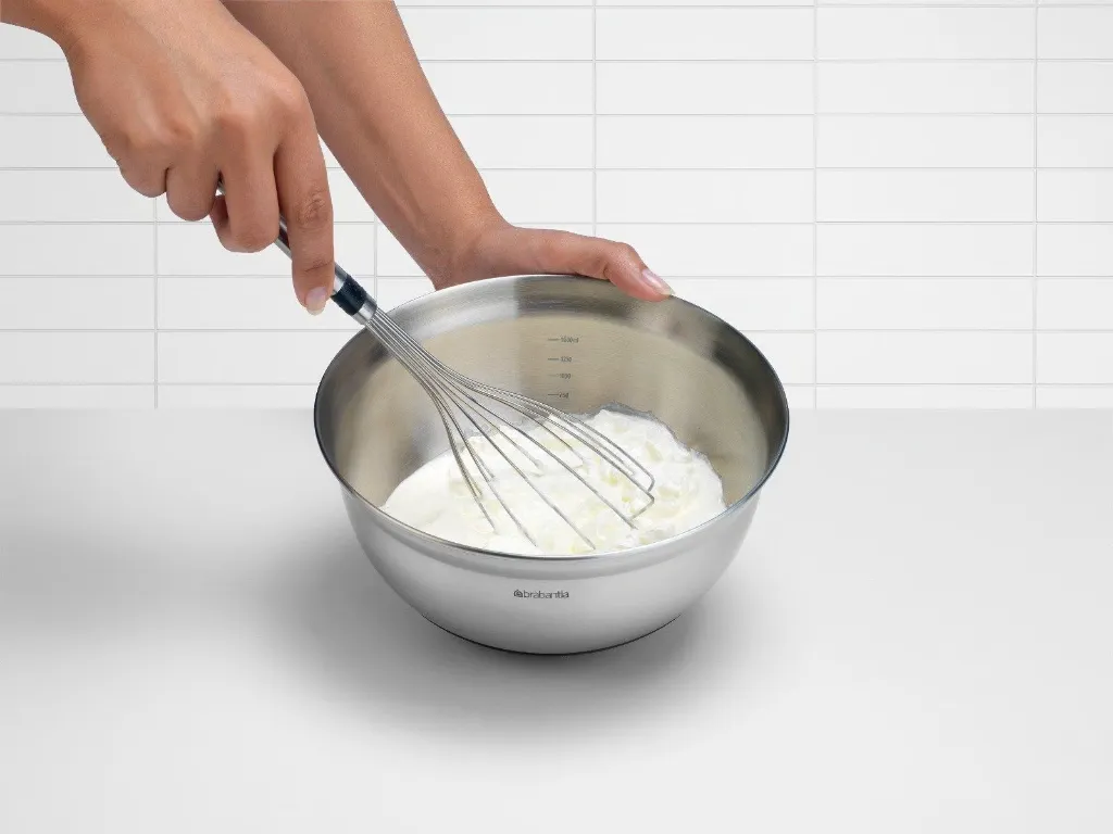 363849_1047_363849-mixing-bowl-1_6l-detail-mixing.webp