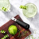OXO-Citroen-trekker-en-zester.webp