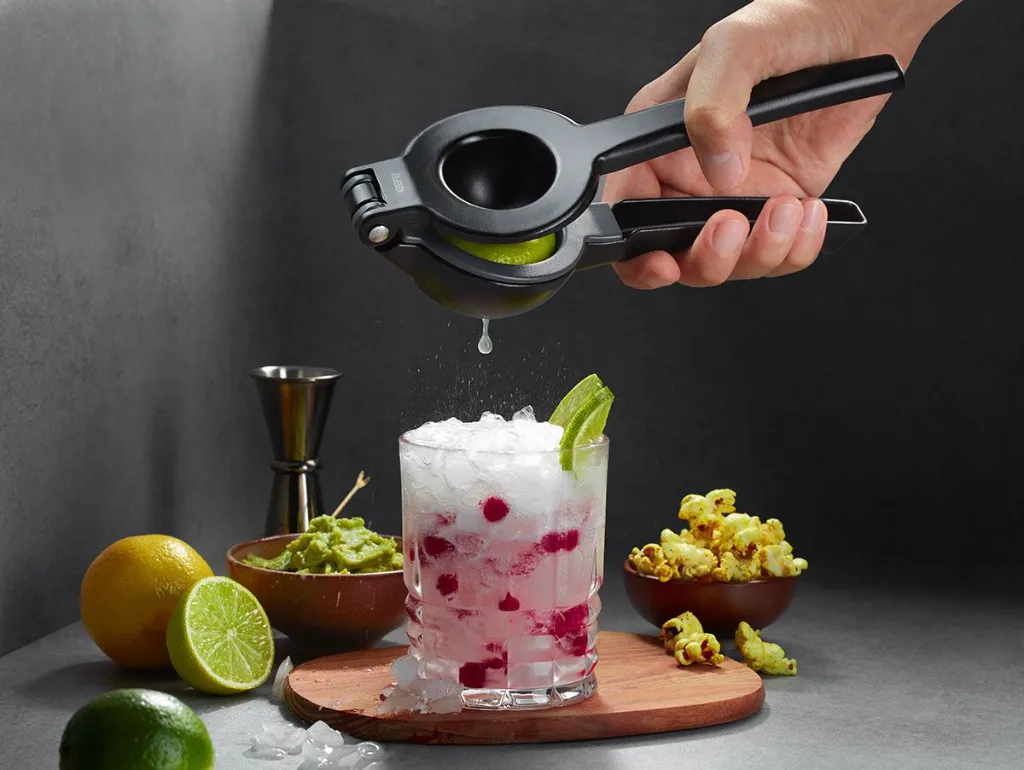 89567-gefu-zitruspresse-2-in-1-lemon-duo-ambiente_1920x1920.webp