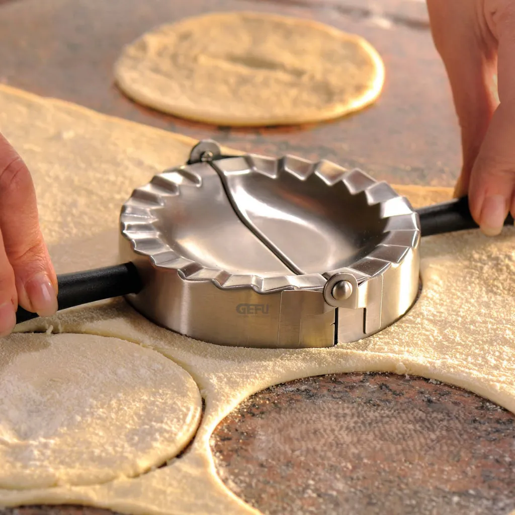 28490-gefu-ravioli-maultaschenformer-ravenna_04_1920x1920.webp