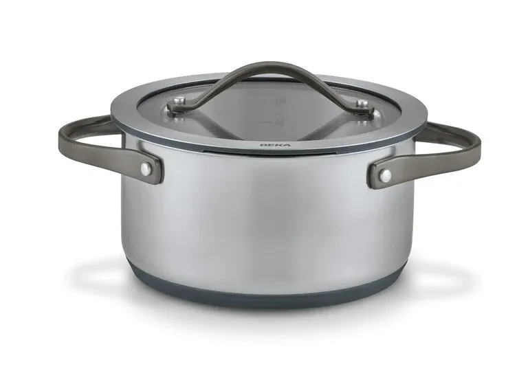 Beka_20SENSA_20cvd_20casserole_2020cm_20FRONT_Black.2228daf8.webp