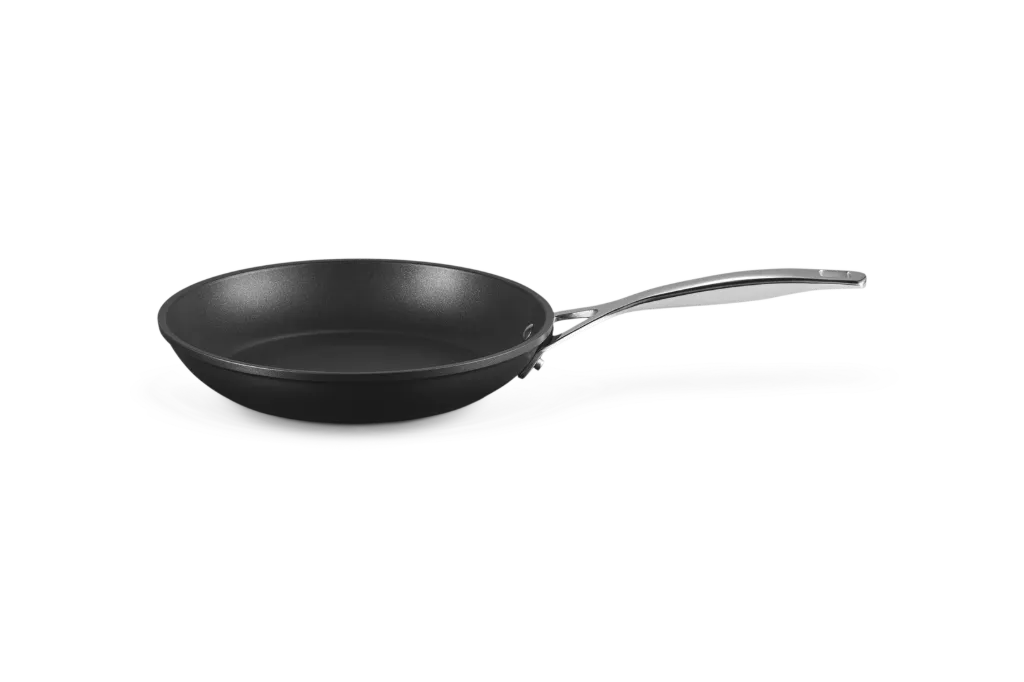 [51112240010002] Le Creuset koekenpan 24cm zwart