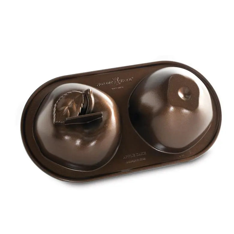 Nordic Ware Apple Cake Pan